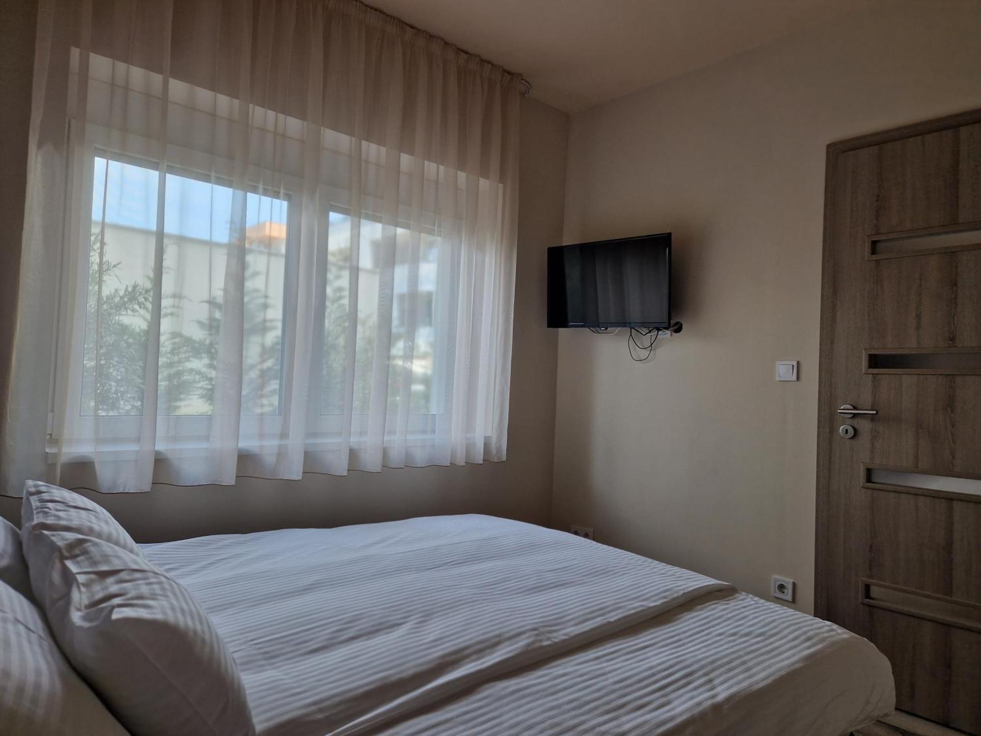 Hajnal Apartman Apartment Szeged Room photo